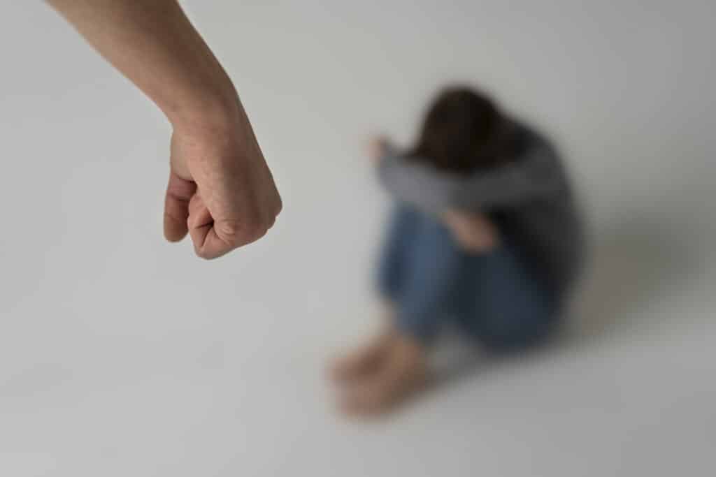 Non explicit image of child abuse. psychotherapy for trauma